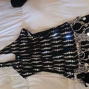 Halloween costume. Children Dance. Very small. Size 1 or 2.